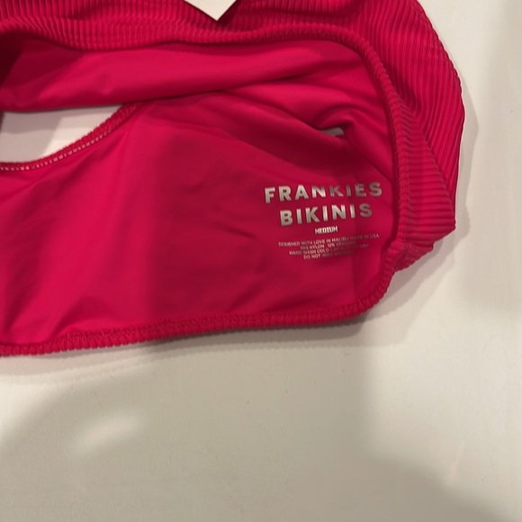 Frankie’s bikinis “Connor” top in rosewood - Picture 5 of 5